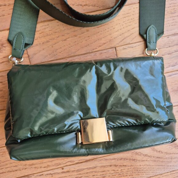 A New Day SOPHIE Olive Green Recycled Nylon Detachable Crossbody Strap Purse - Picture 3 of 16